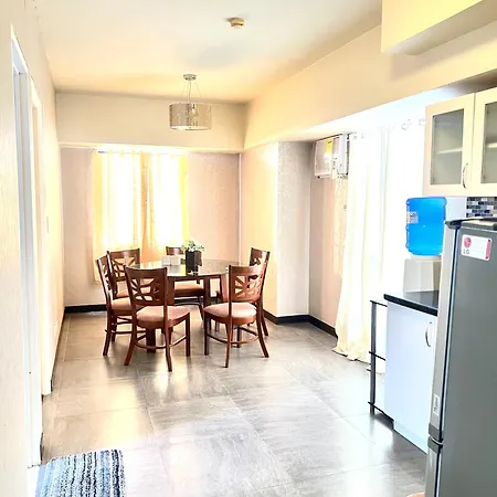Huge 2Br Condo In It Park Cebu