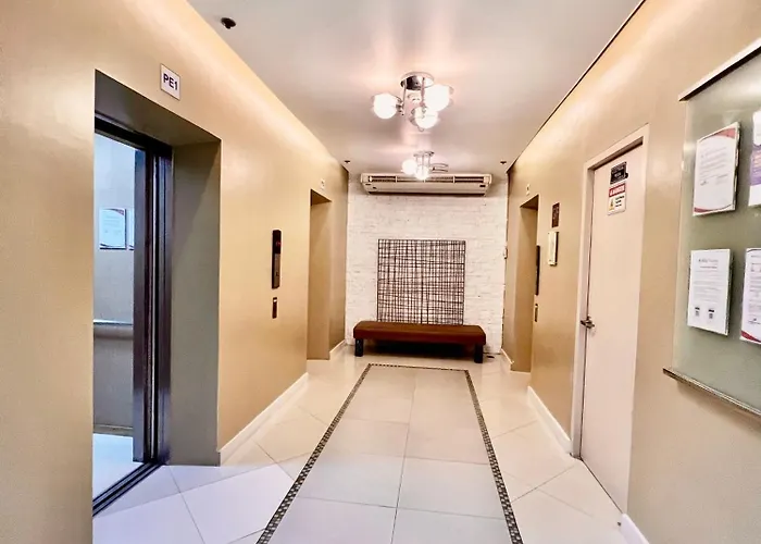 Apartment Huge 2br In It Park