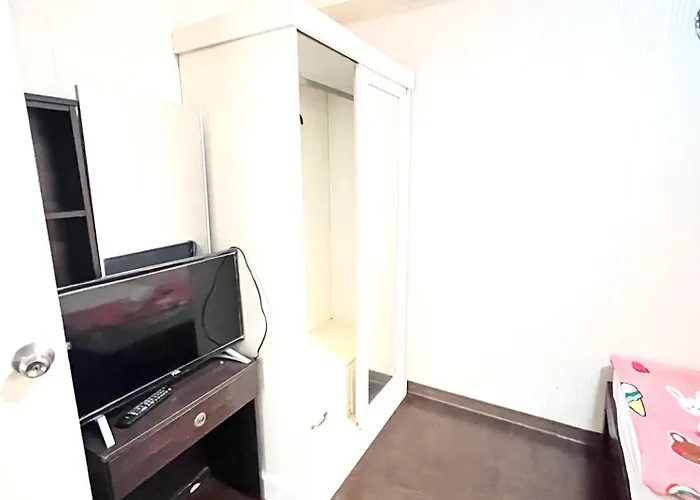 Apartment Huge 2br In It Park